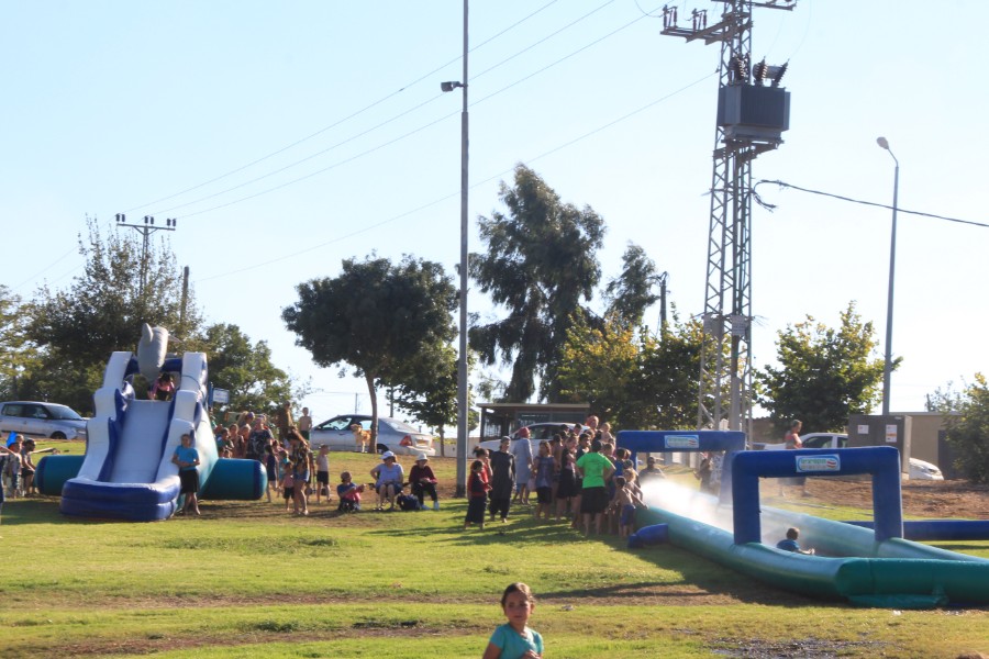 הפנינג מתנפחים רטובים אלול תשע"ח