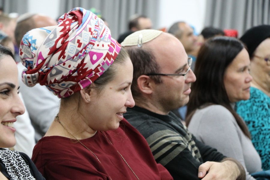 ערב סטנדאפ עם אמיר מויאל