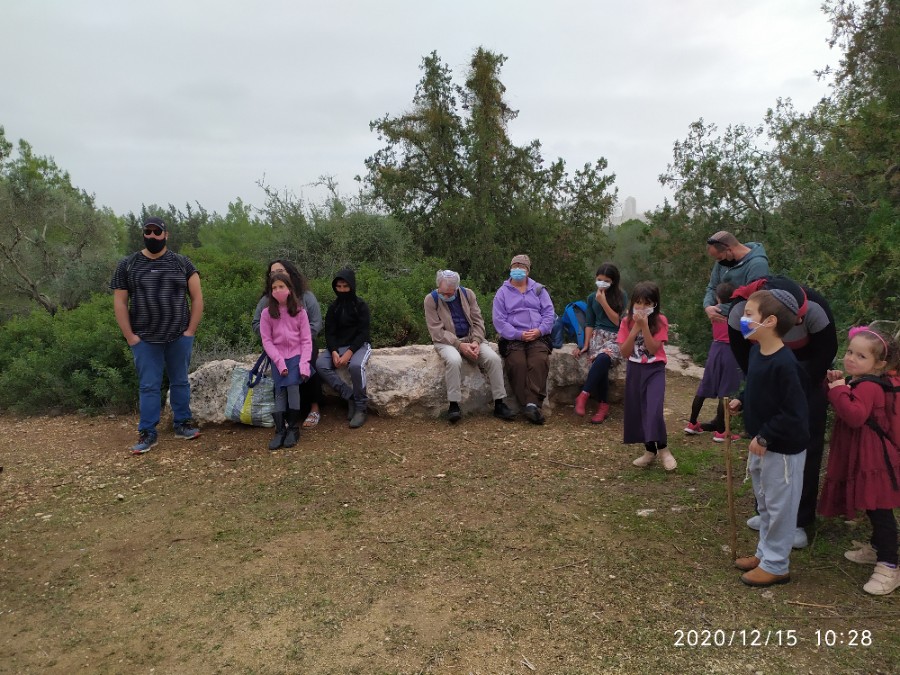 טיול משפחות בעקבות המורדים בהדרכת עקיבא יצחק - חנוכה תשפ"א