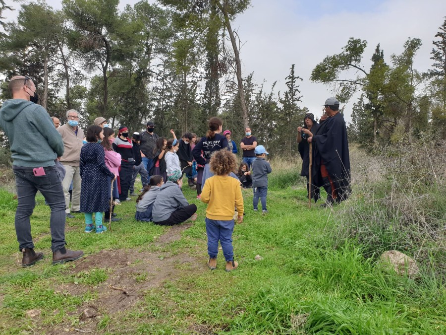 טיול משפחות בעקבות המורדים בהדרכת עקיבא יצחק - חנוכה תשפ"א