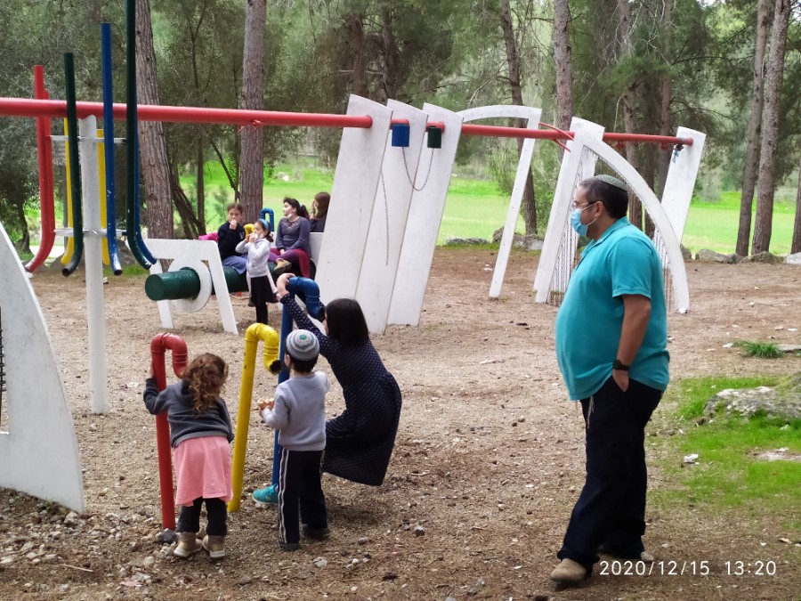 טיול משפחות בעקבות המורדים בהדרכת עקיבא יצחק - חנוכה תשפ"א