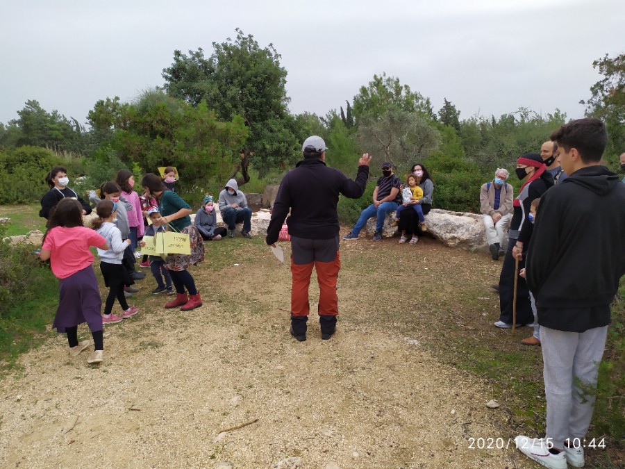 טיול משפחות בעקבות המורדים בהדרכת עקיבא יצחק - חנוכה תשפ"א