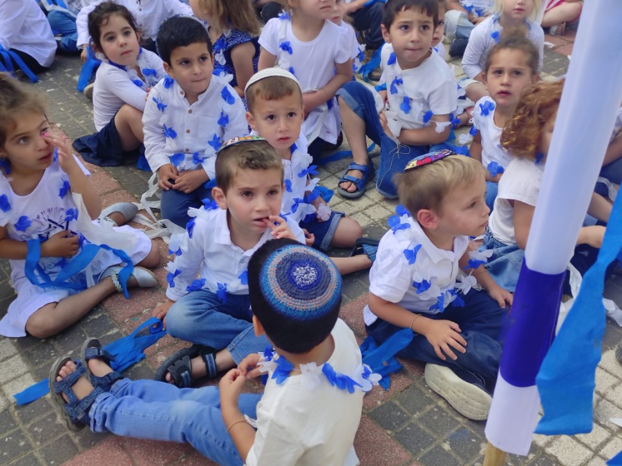 טקס יום העצמאות של ילדי הגנים תשפ"ב