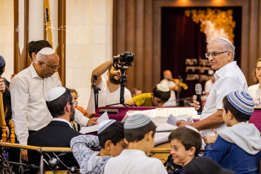 מעמד הכתרת הרב אחיה בן פזי | צילם: ברוך גרינברג