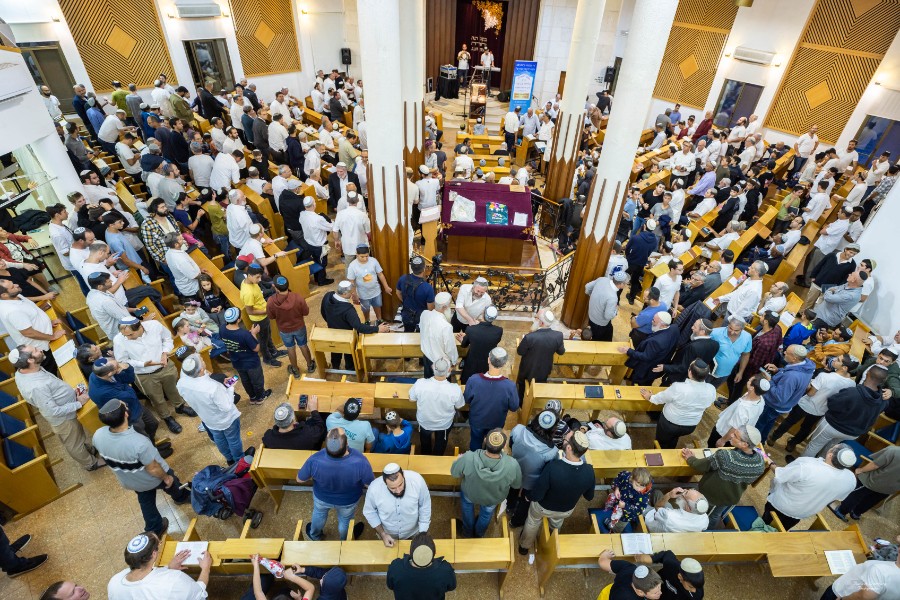 מעמד הכתרת הרב אחיה בן פזי | צילם: ברוך גרינברג