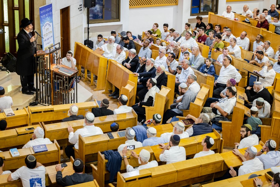 מעמד הכתרת הרב אחיה בן פזי | צילם: ברוך גרינברג