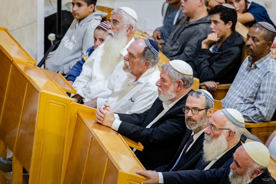 מעמד הכתרת הרב אחיה בן פזי | צילם: ברוך גרינברג