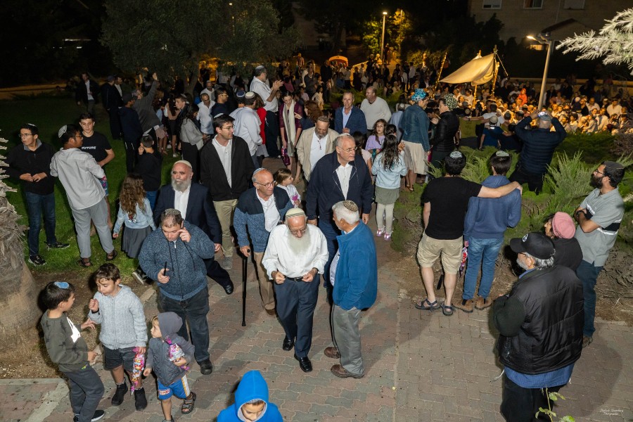 מעמד הכתרת הרב אחיה בן פזי | צילם: ברוך גרינברג