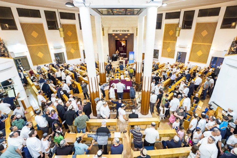 מעמד הכתרת הרב אחיה בן פזי | צילם: ברוך גרינברג