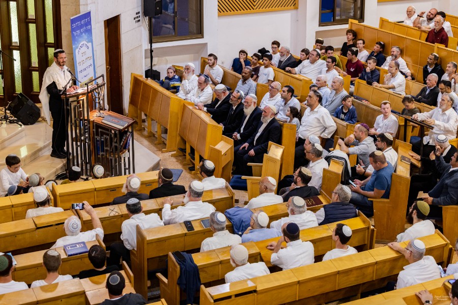 מעמד הכתרת הרב אחיה בן פזי | צילם: ברוך גרינברג