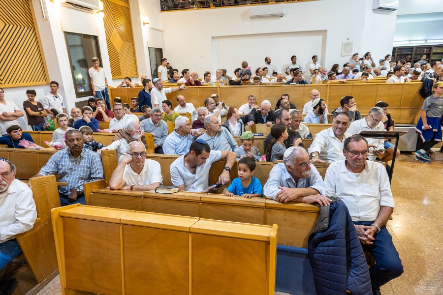 מעמד הכתרת הרב אחיה בן פזי | צילם: ברוך גרינברג