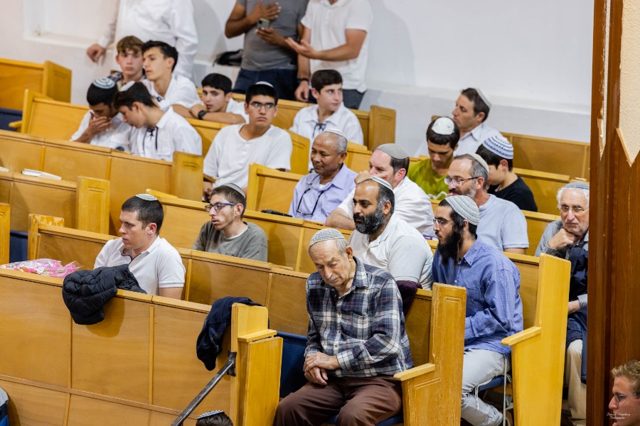 מעמד הכתרת הרב אחיה בן פזי | צילם: ברוך גרינברג