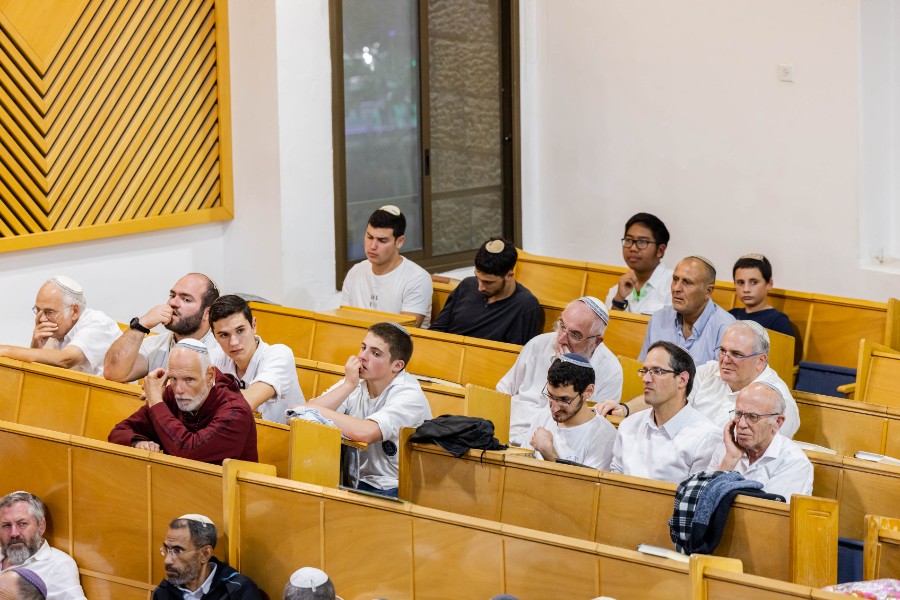 מעמד הכתרת הרב אחיה בן פזי | צילם: ברוך גרינברג