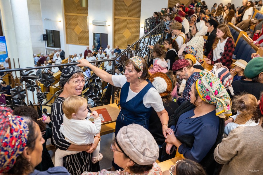 מעמד הכתרת הרב אחיה בן פזי | צילם: ברוך גרינברג