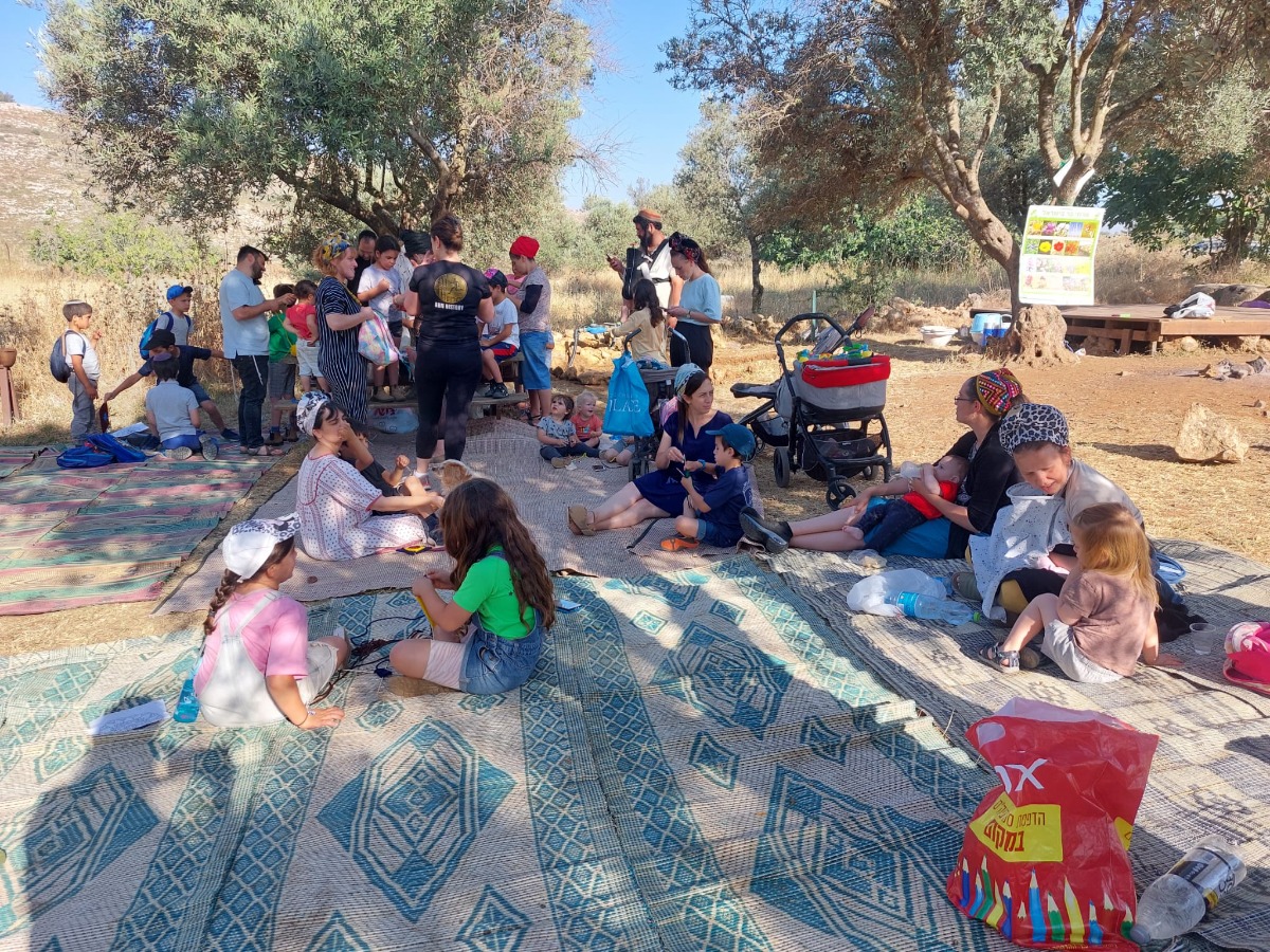 פעילות לילדים עם בית ספר שדה עפרה