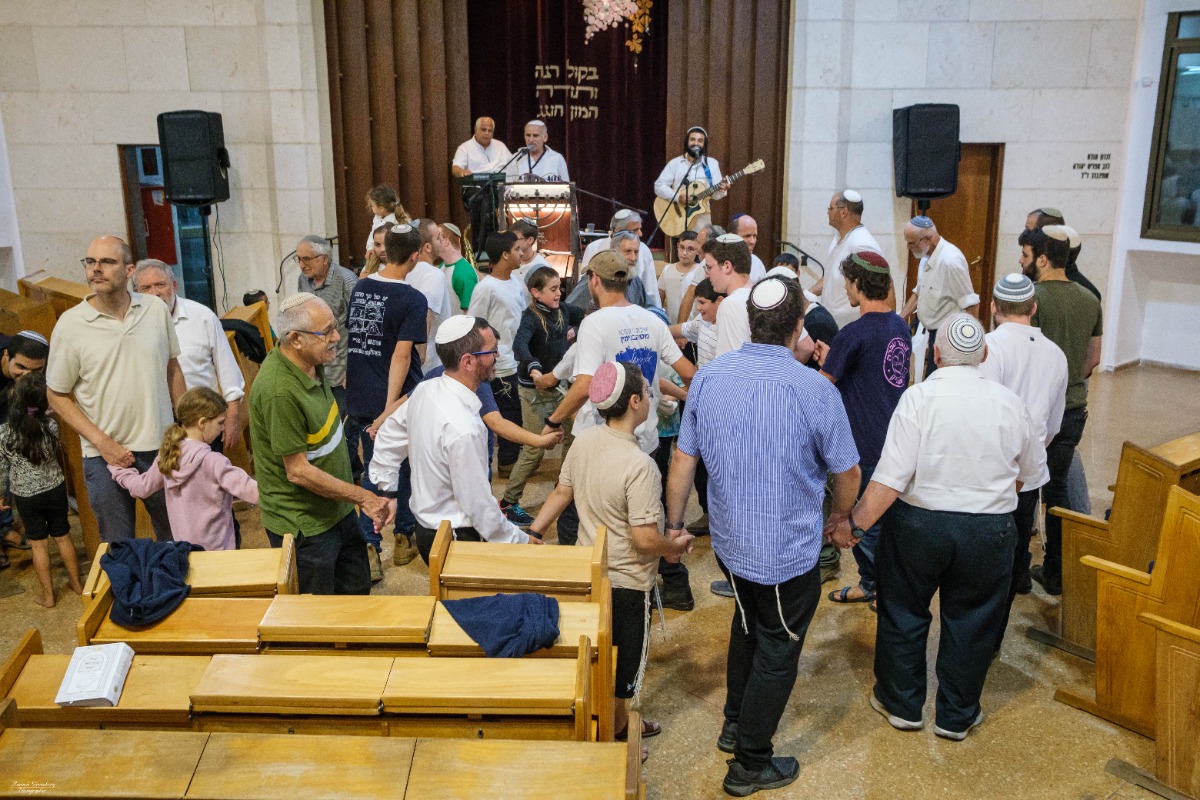 שמחת בית השואבה - סוכות תשפ"ד - צילום: ברוך גרינברג