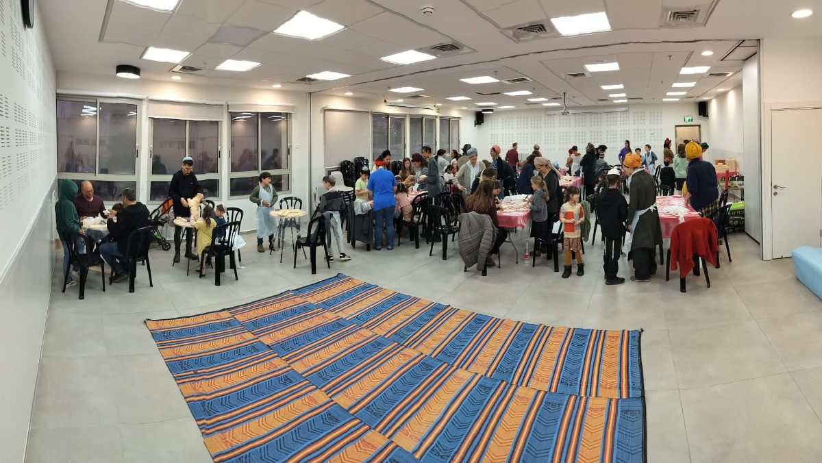 קהילת עפרה מחבקת את נופליה - בניית אדניות לכל המשפחה