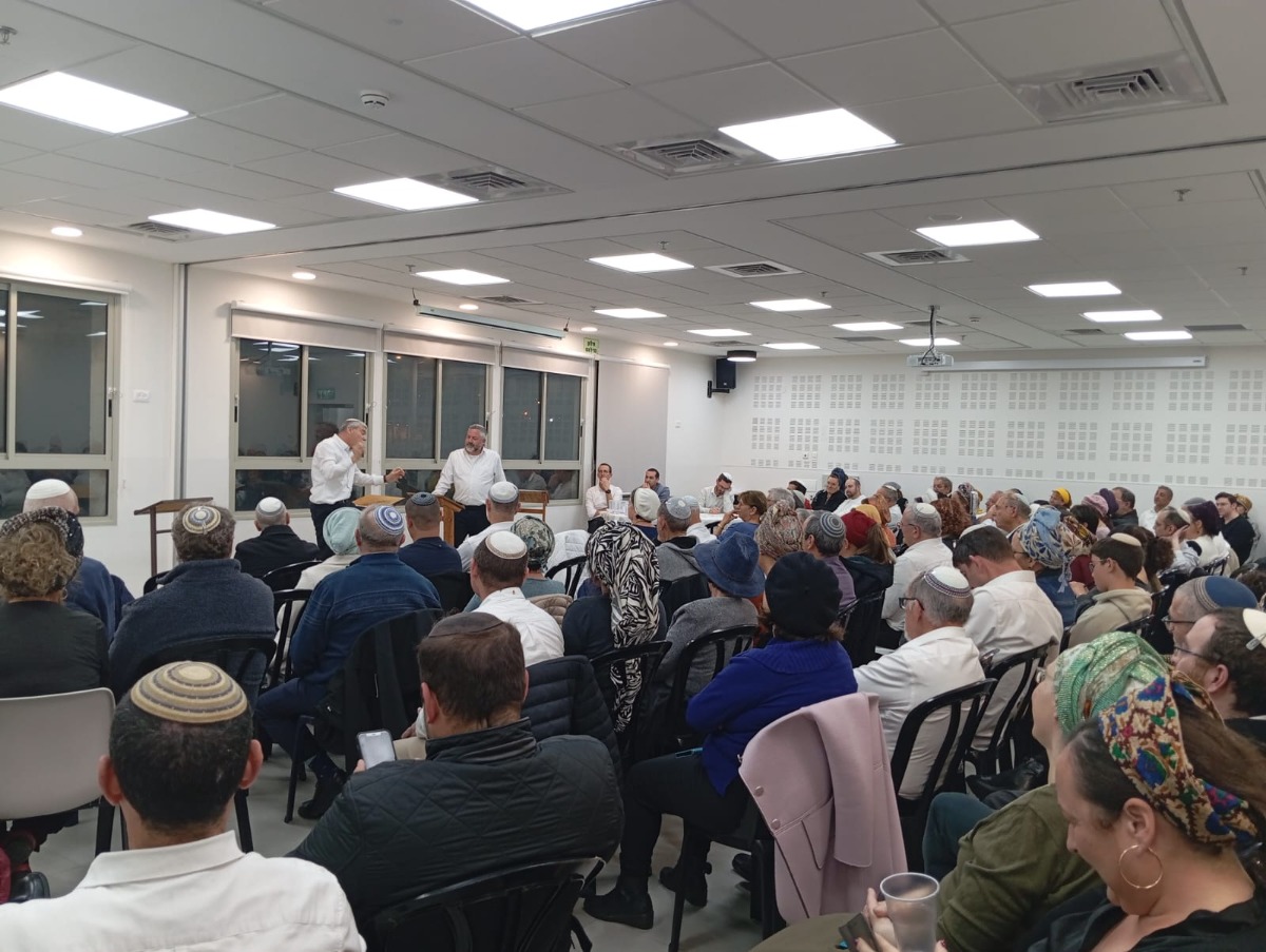 "תורתך שעשועי - ערב קהילתי במוצאי שבת זכור