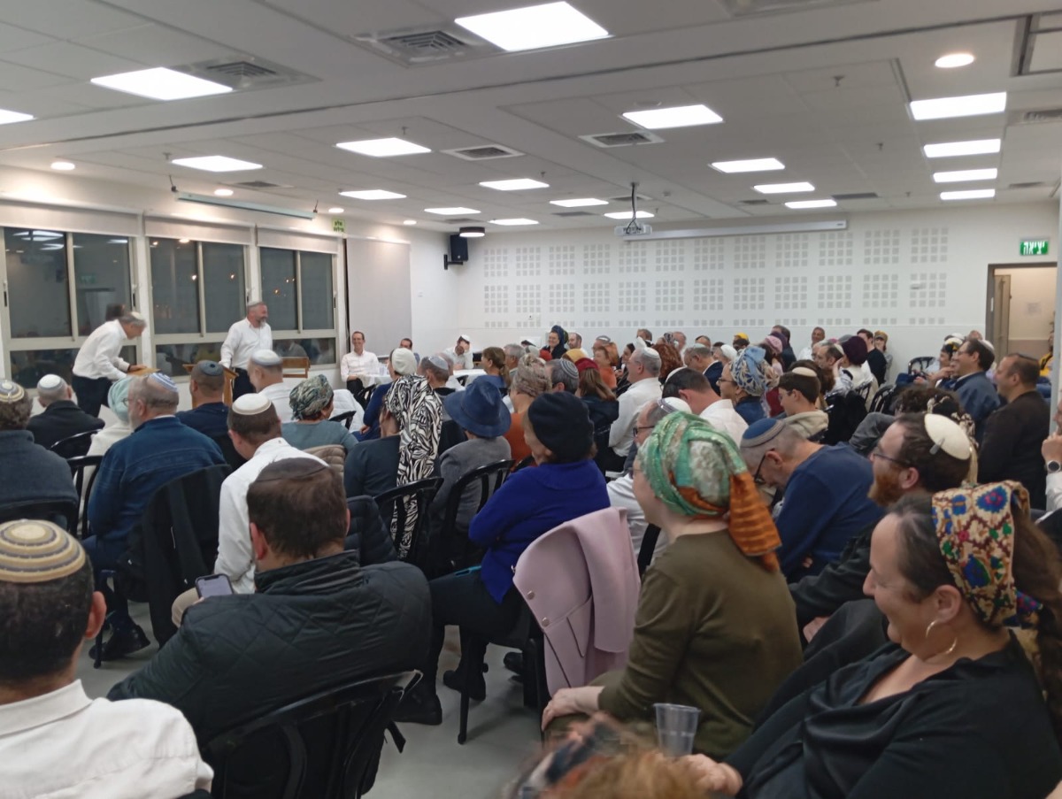 "תורתך שעשועי - ערב קהילתי במוצאי שבת זכור