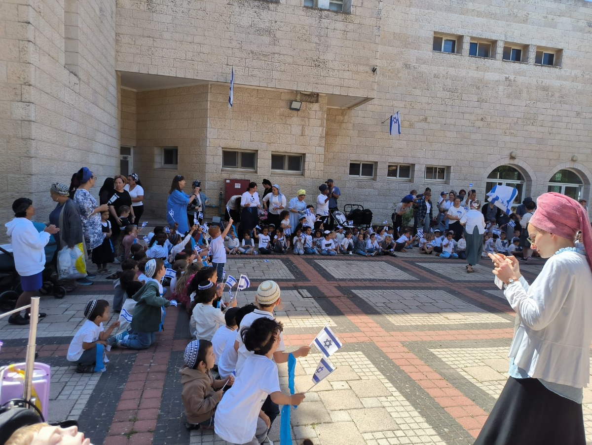 טקס יום העצמאות תשפ"ה לילדי הגנים