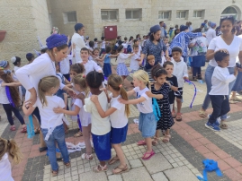 טקס יום העצמאות של ילדי הגנים תשפ"ב(51 תמונות)